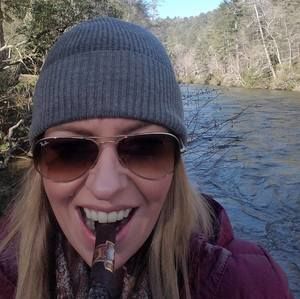 Meet your Posher, Lou ann